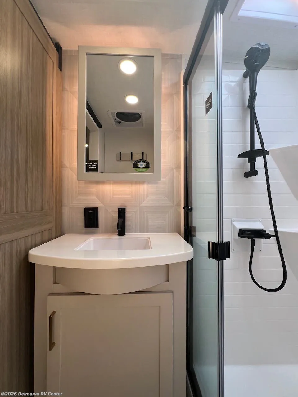 2027 Forest River Rockwood Signature 403SDB, Photos photo 31