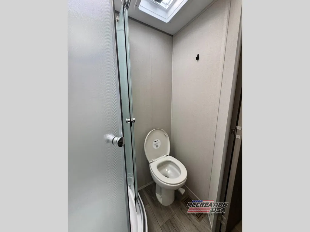 2026 Coachmen Catalina Legacy Edition 243RBS, Photos photo 28