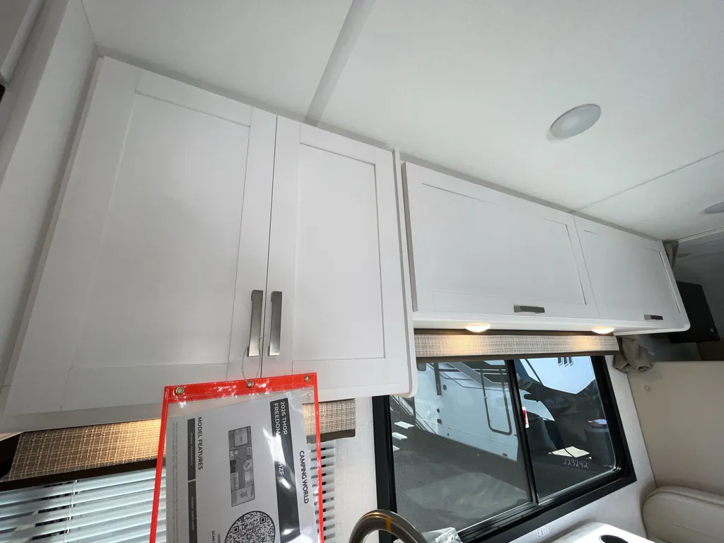 2026 Thor Motor Coach Freedom Elite 28HZ, Photos photo 12