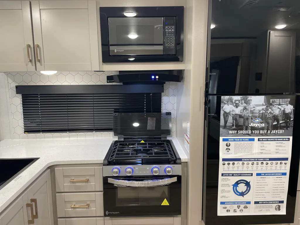 2027 Jayco Jay Feather 29BHB, Photos photo 10