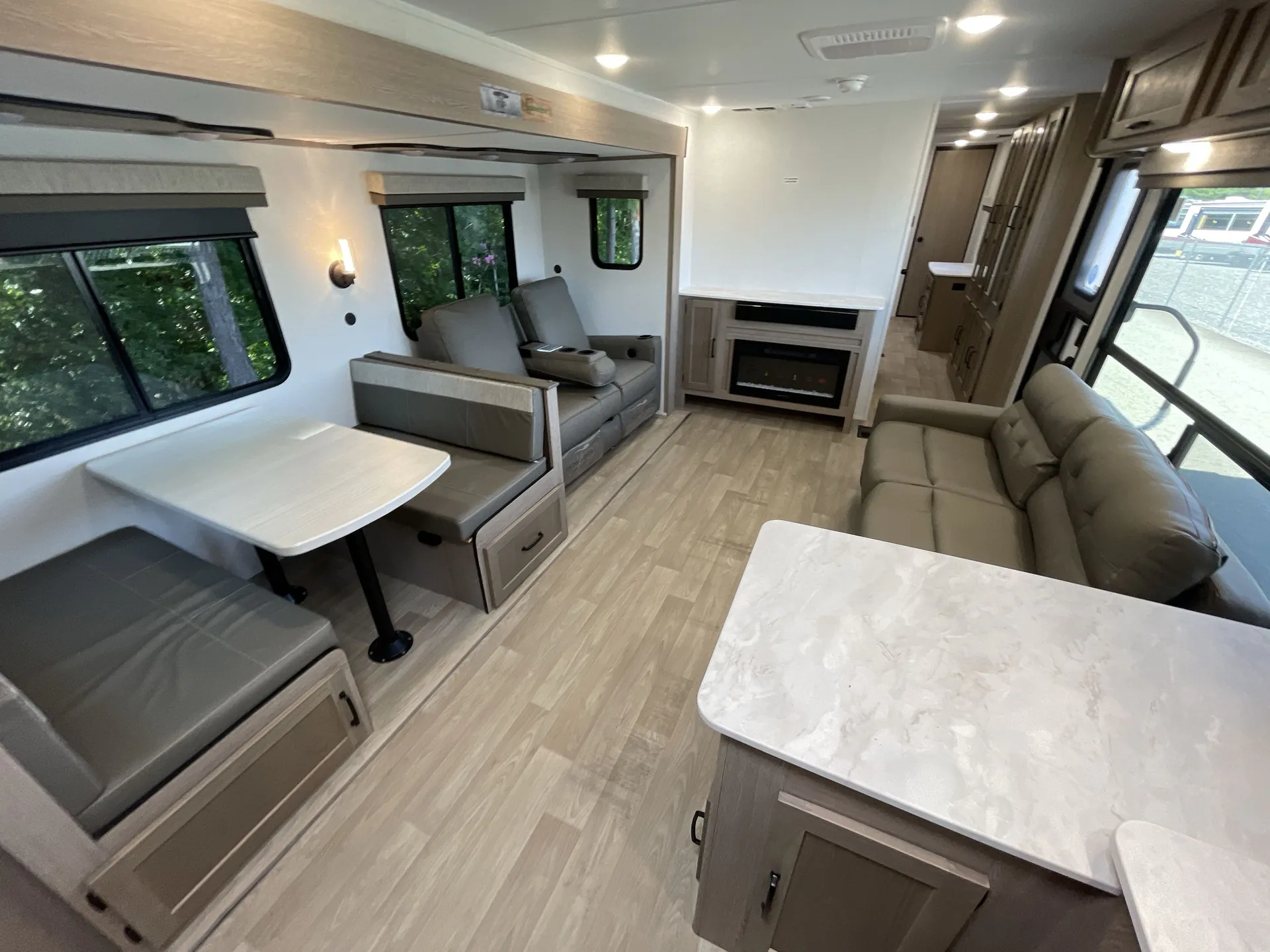 2027 Gulf Stream Conquest Supreme 302SBW — living area main