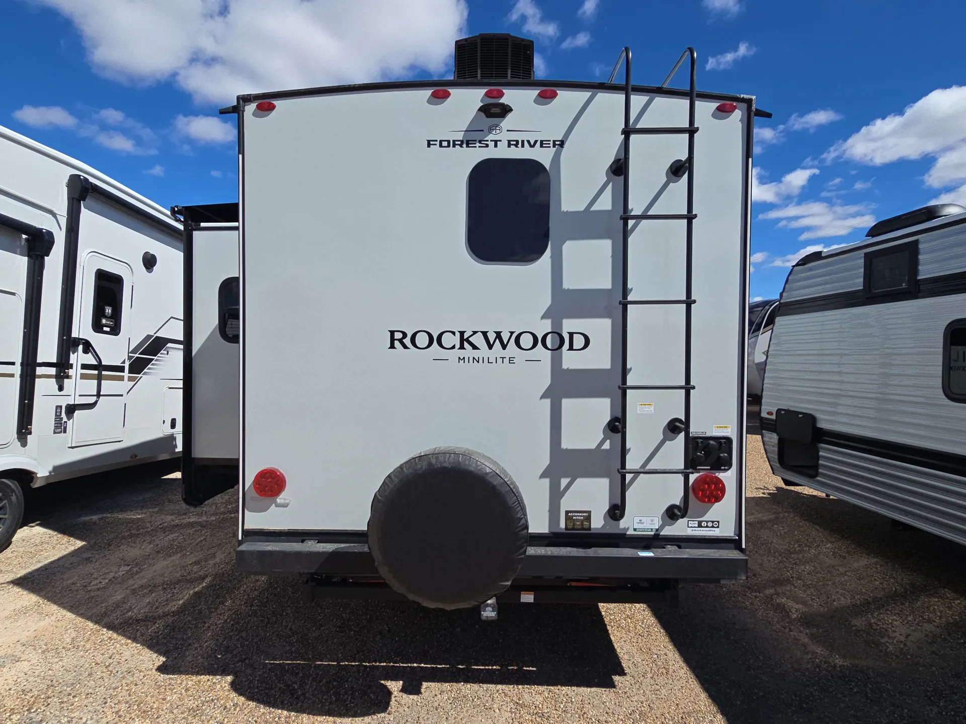 2027 Forest River Rockwood Mini Lite 2523MBR — backside