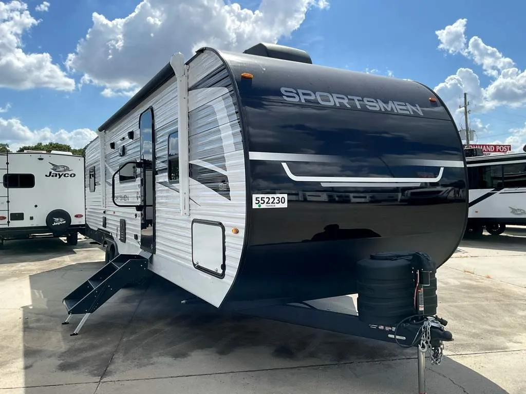 2026 KZ RV Sportsmen SE 301DBSE - Photo 3