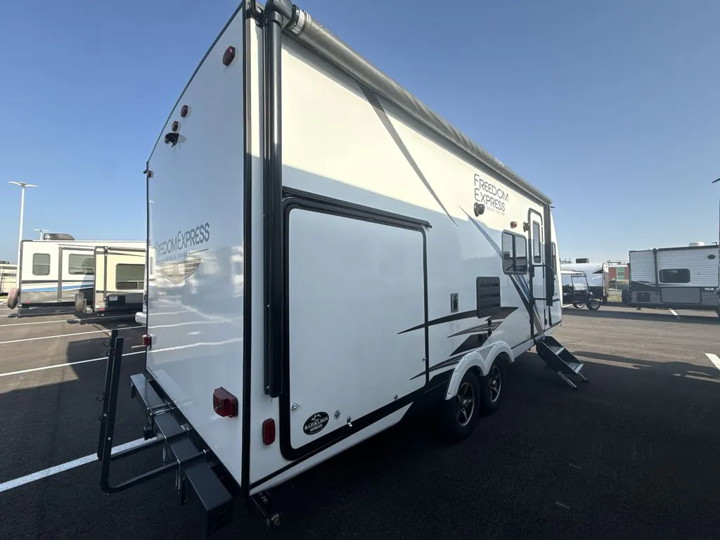 2020 Coachmen Freedom Express Ultra Lite 195 RBS - Photo 2
