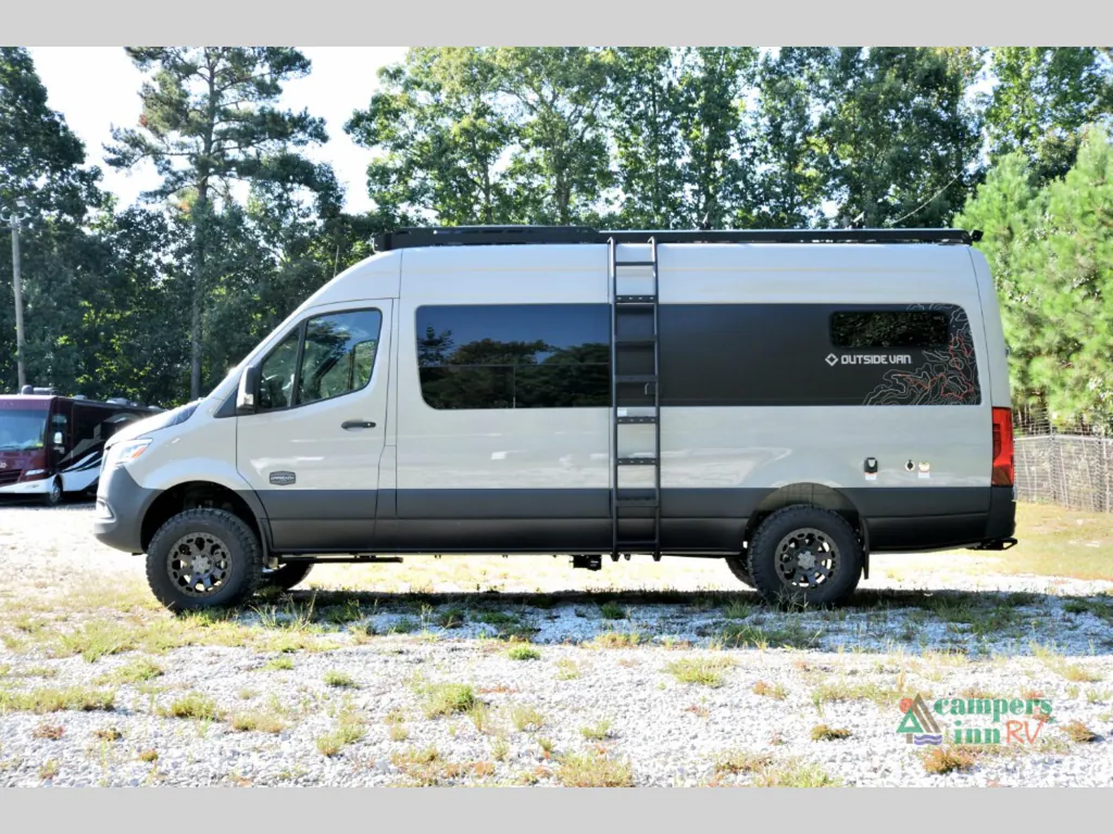 2023 Outside Van Approach 170, Photos photo 47