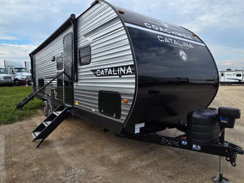 2026 Coachmen Catalina Legacy Edition 273DBHCK, Photos photo 35