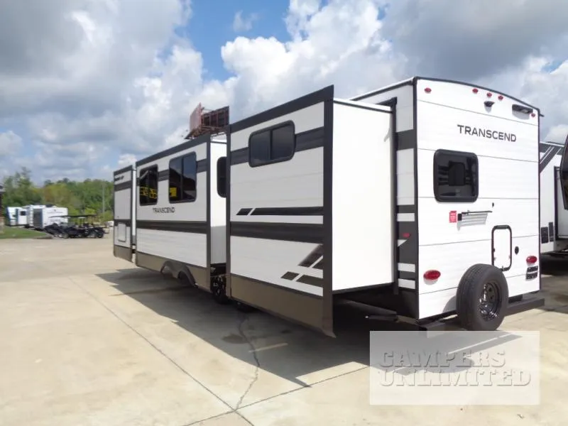 2027 Grand Design Transcend 335BHT - Photo 4