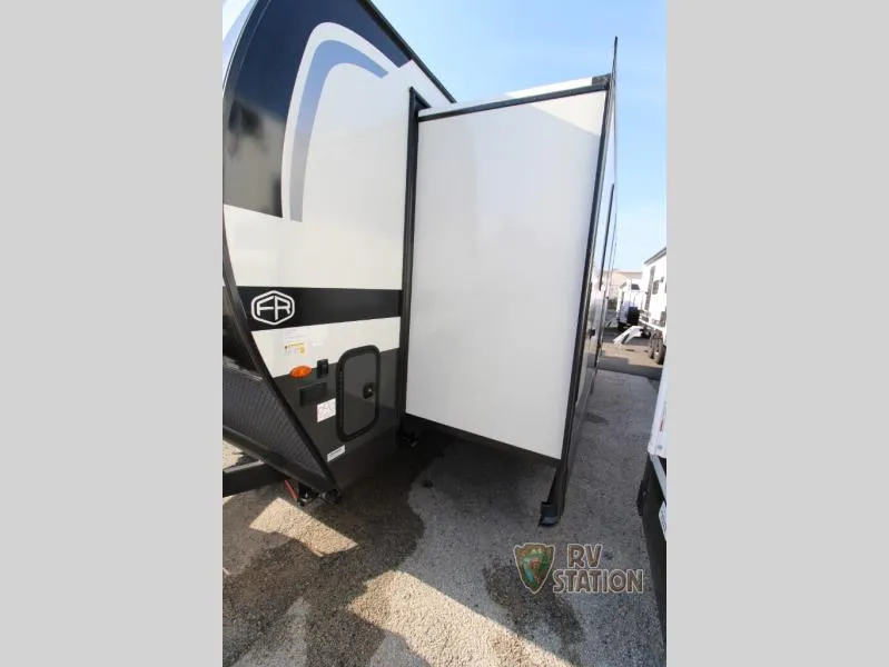 2027 Forest River Rockwood Mini Lite 2523MBR - Photo 4