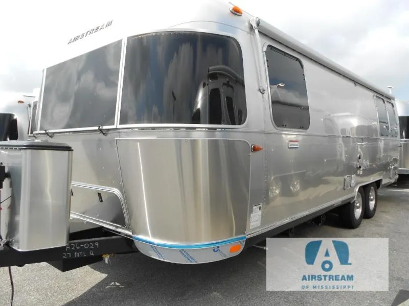 2026 Airstream International 27FB - Photo 3