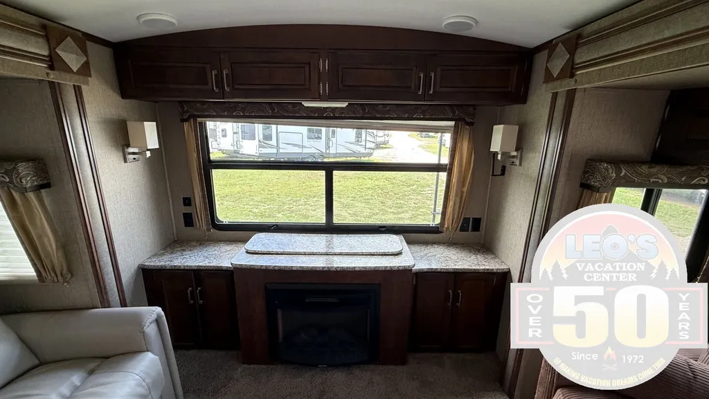 2016 Keystone Outback 298RE, Photos photo 35