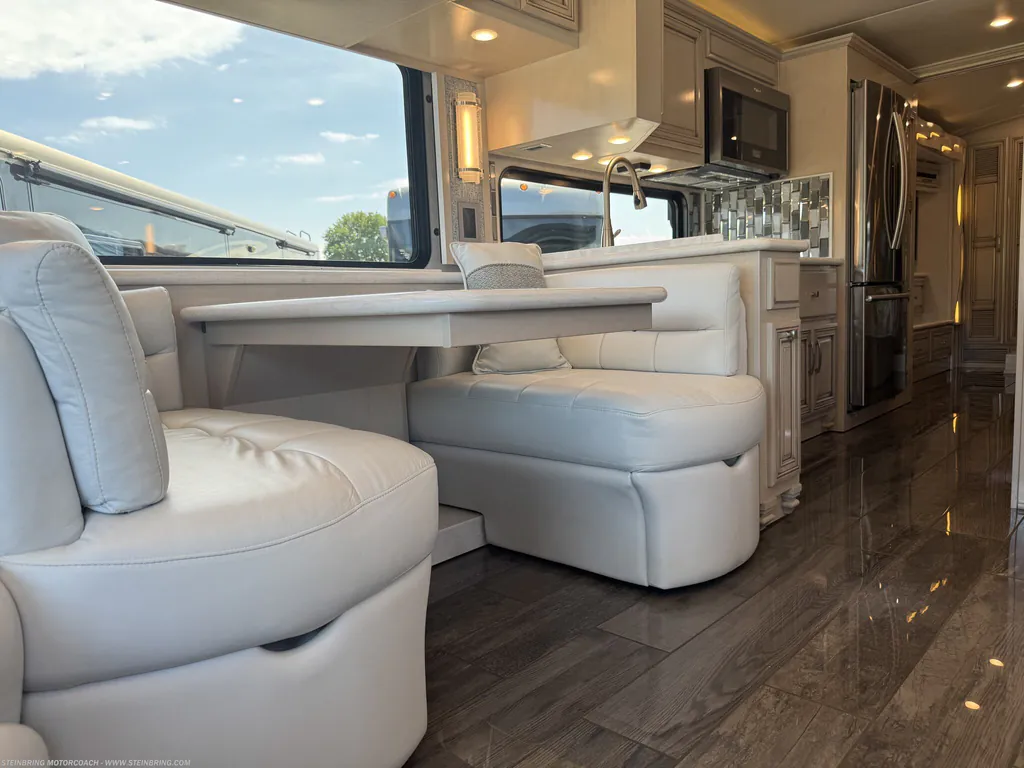 2021 Newmar New Aire 3543, Photos photo 13