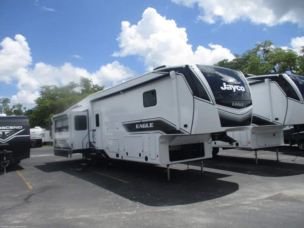 2027 Jayco North Point 380FBRK, Photos photo 9
