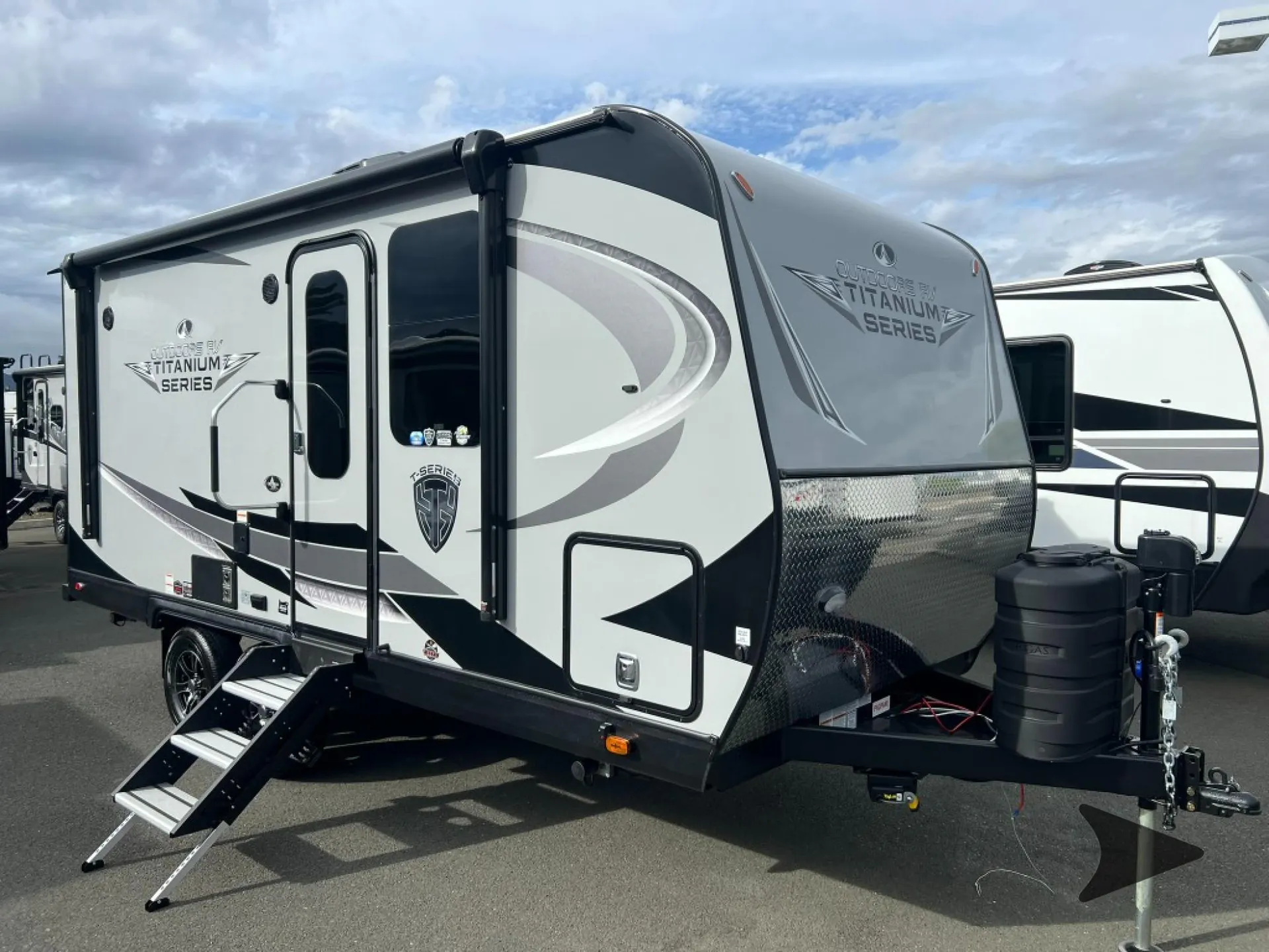 2026 Outdoors RV Creek Side Titanium Series 17CE - Photo 2