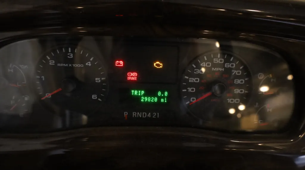 2019 Thor Motor Coach Hurricane 34R - Photo 3