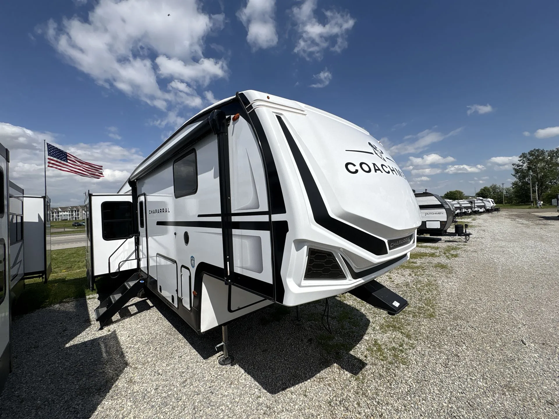 2026 Coachmen Chaparral 298RLS - Photo 3