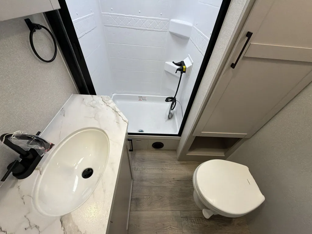 2026 Jayco Jay Feather 32QBH, Photos photo 17