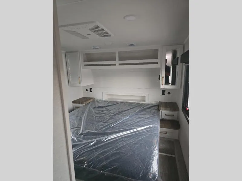 2027 Jayco Eagle 29RLC - Photo 3