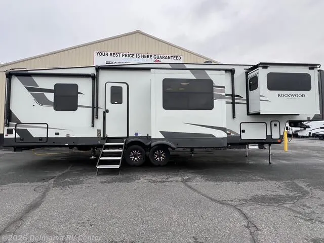 2026 Forest River Rockwood Signature 402SFL - Photo 2