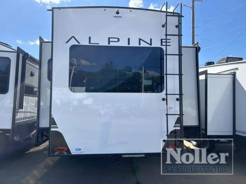 2024 Keystone Alpine 3102RL - Photo 3