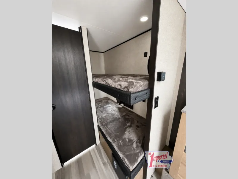 2024 Jayco Jay Flight SLX 184BS - Photo 3