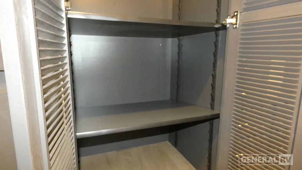 2027 Nexus Ghost 33DS, Photos photo 27