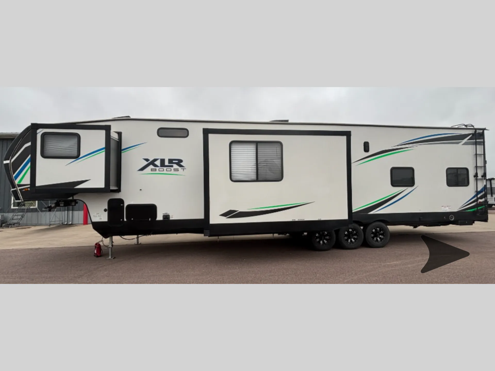 2022 Forest River XLR Boost 36TSX16 — Photo 7