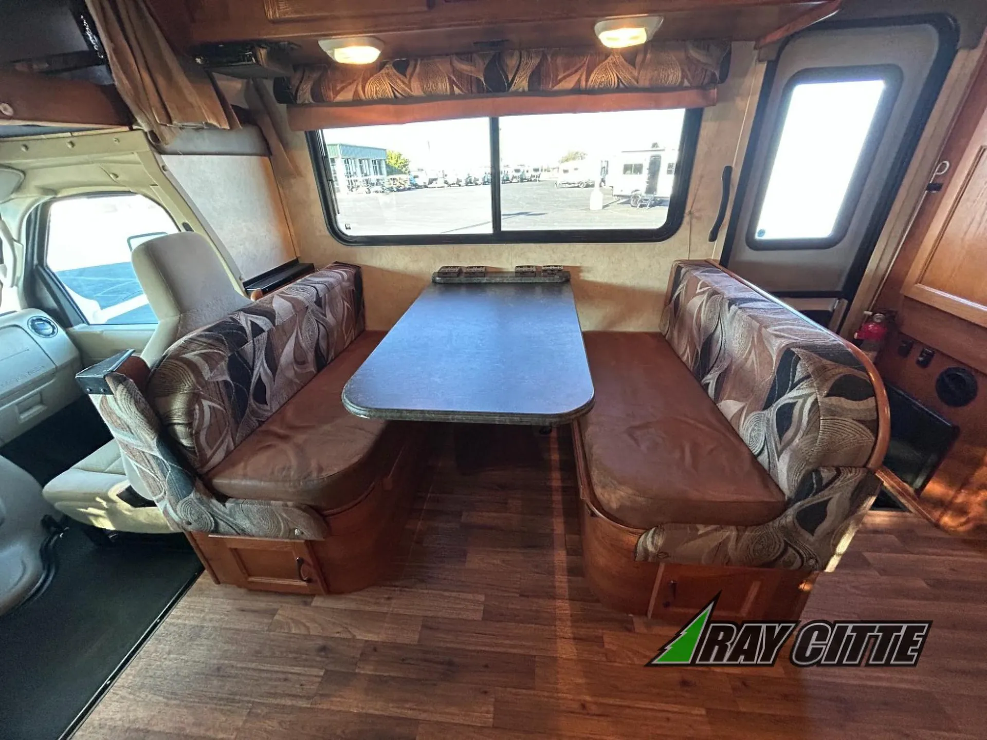 2012 Coachmen Freelander 29QB - Photo 4