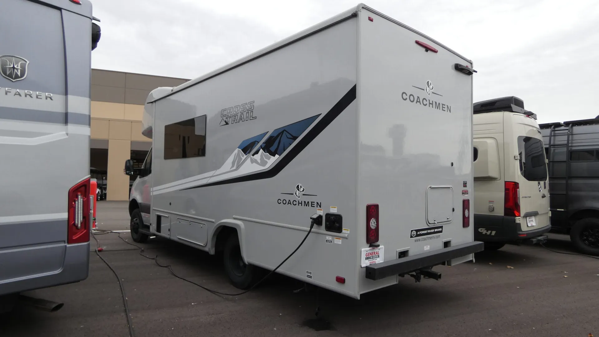 2026 Coachmen Cross Trail EV 24FL - Photo 4