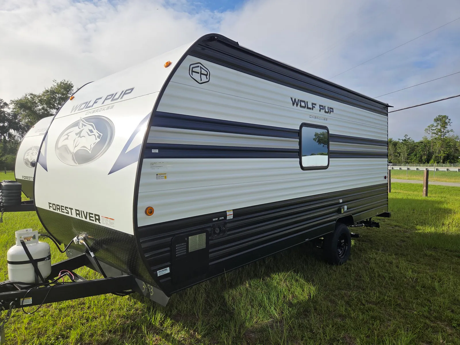 2027 Forest River Cherokee Wolf Pup 16LP - Photo 4