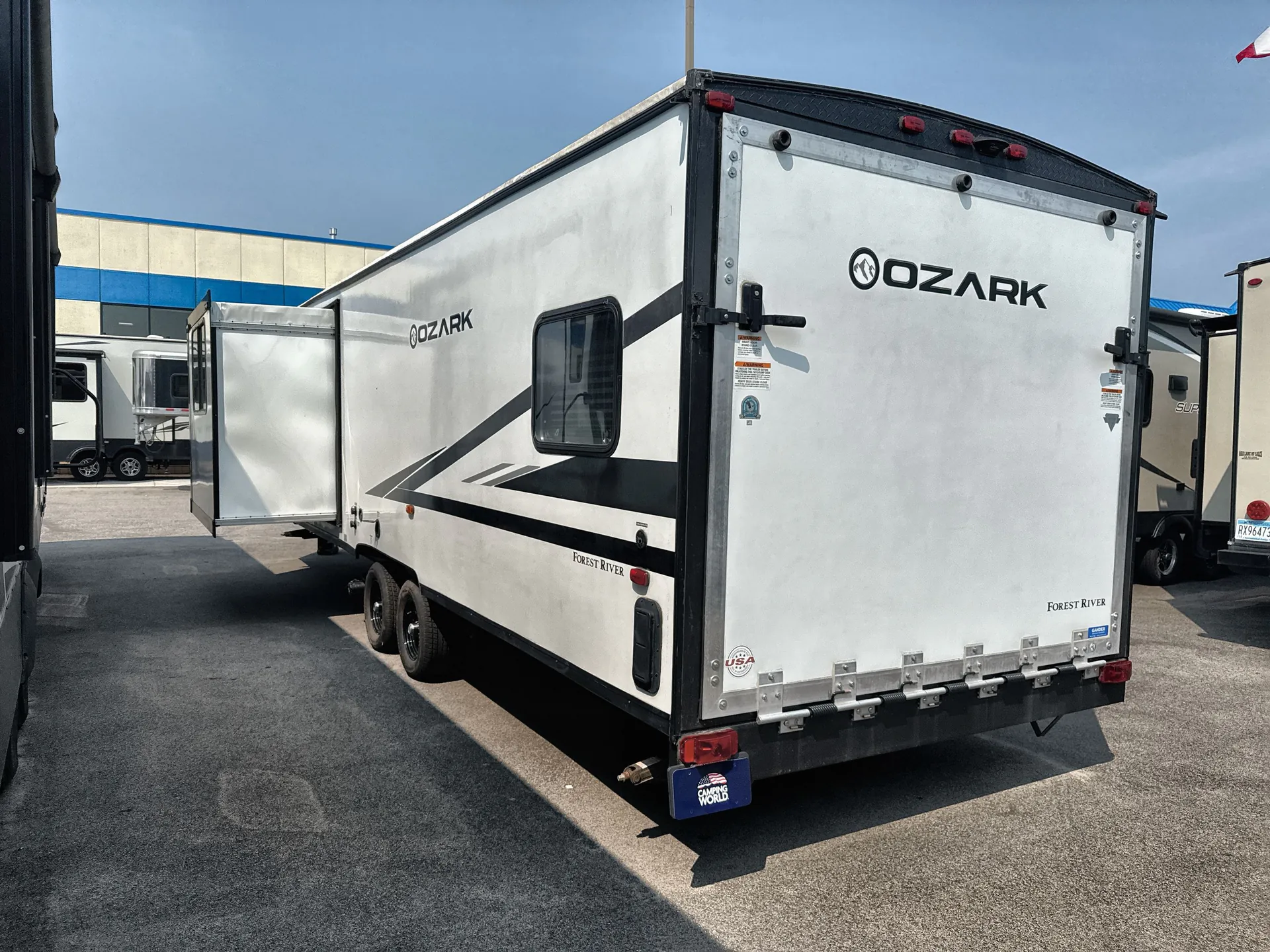 2021 Forest River Ozark 2700TH — off campside
