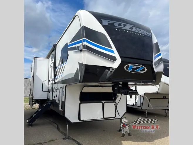 2022 Keystone Fuzion 428 - Photo 2