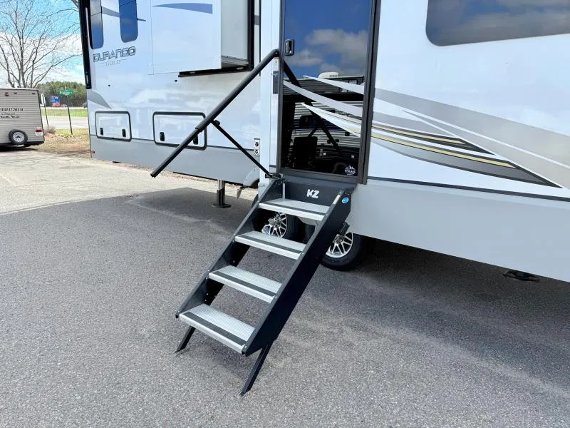 2025 KZ Durango Gold G388FLS - Photo 4