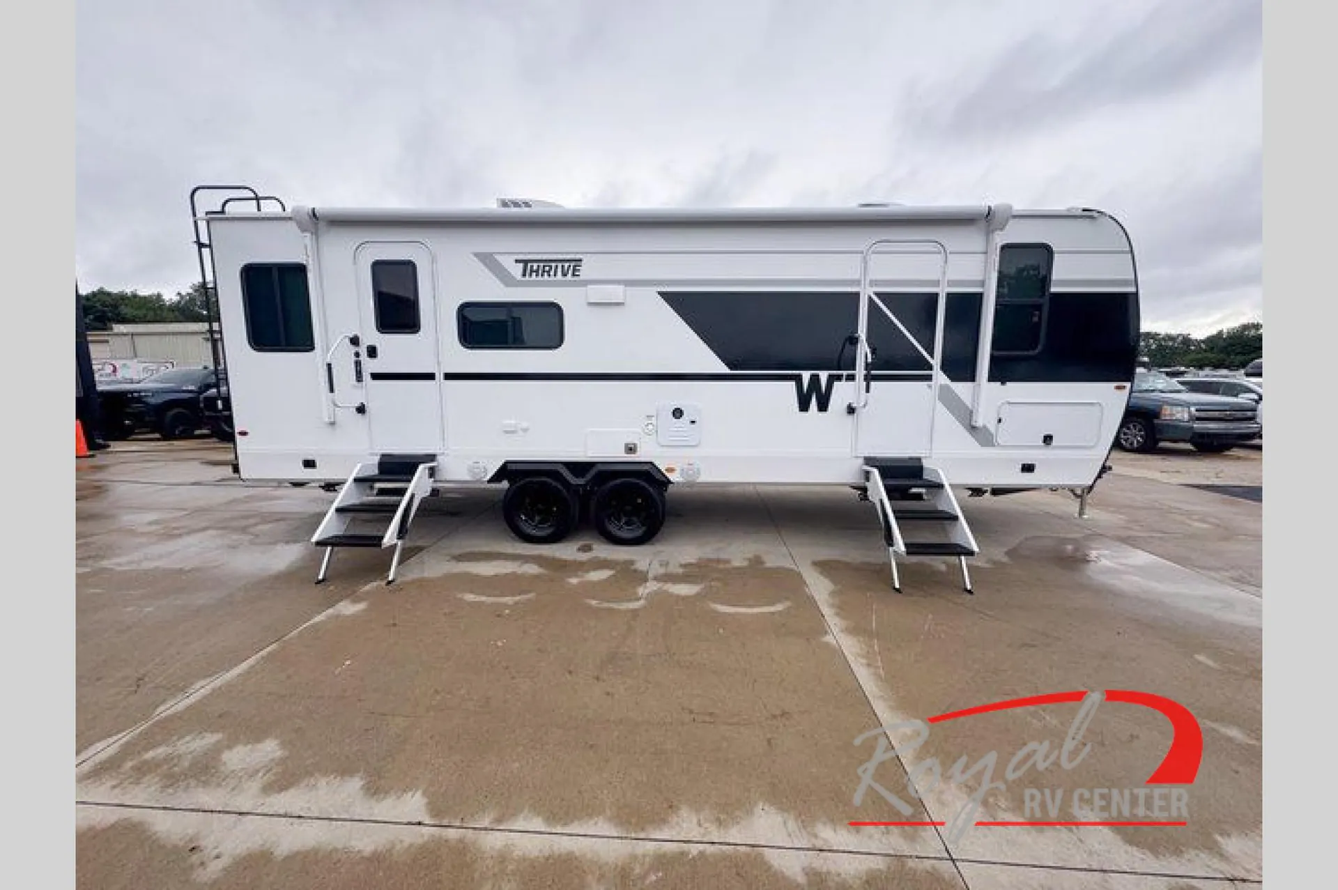 2026 Winnebago Thrive 25RLS - Photo 3