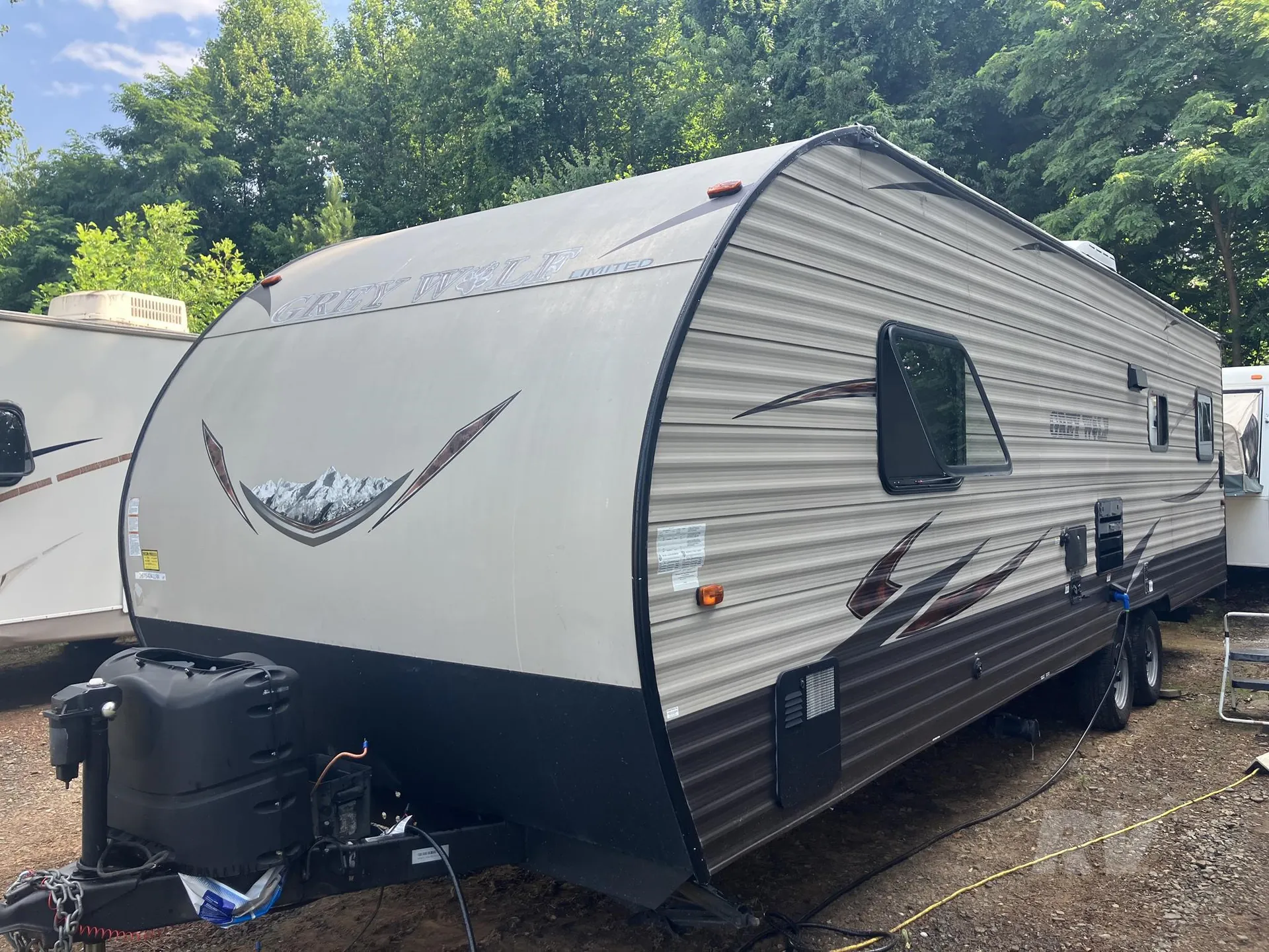 2016 Forest River Cherokee Grey Wolf 26RR dealer photo 1 from Swift's Camper Sales