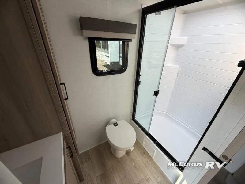 2026 Forest River Rockwood Mini Lite 2511S - Photo 3
