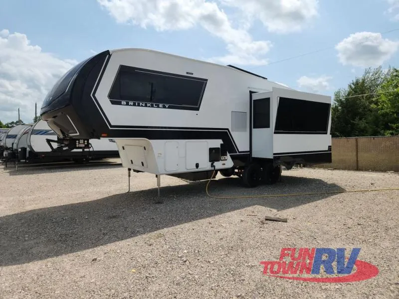 2026 Brinkley Model Z 2680 - Photo 3