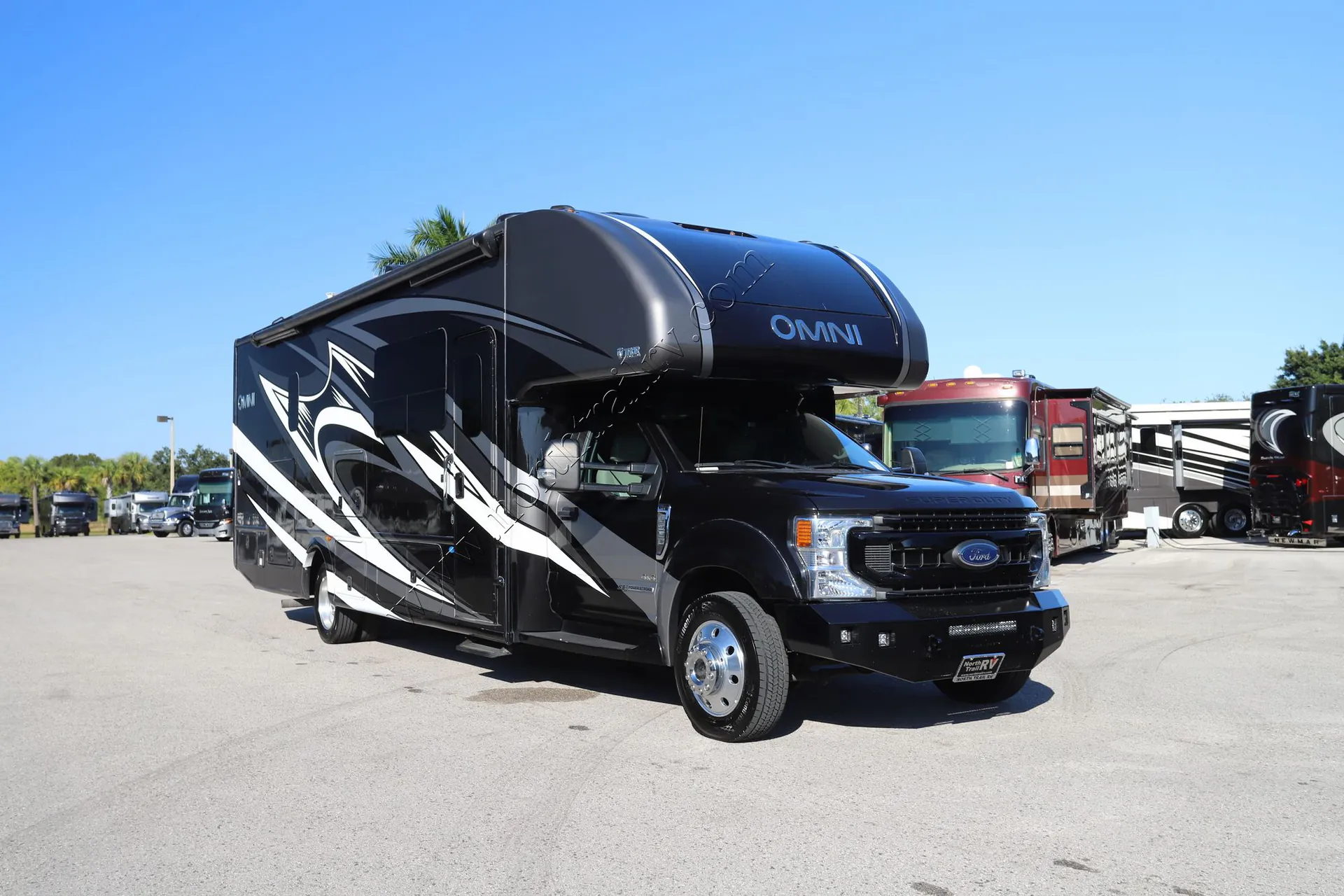 2022 Thor Motor Coach Omni SV34 - Photo 3