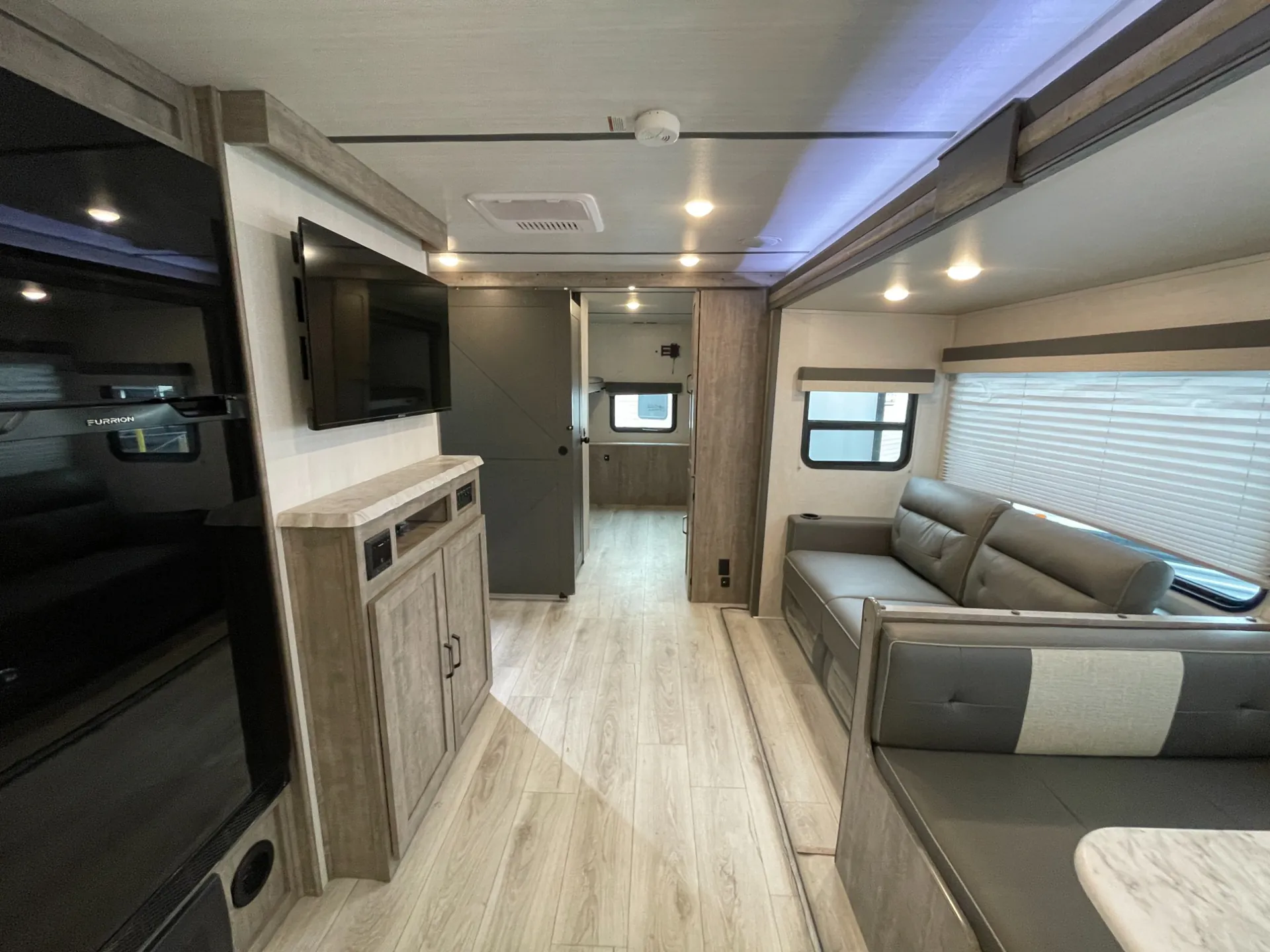 2023 Forest River Surveyor Legend 303BHLE - Photo 3