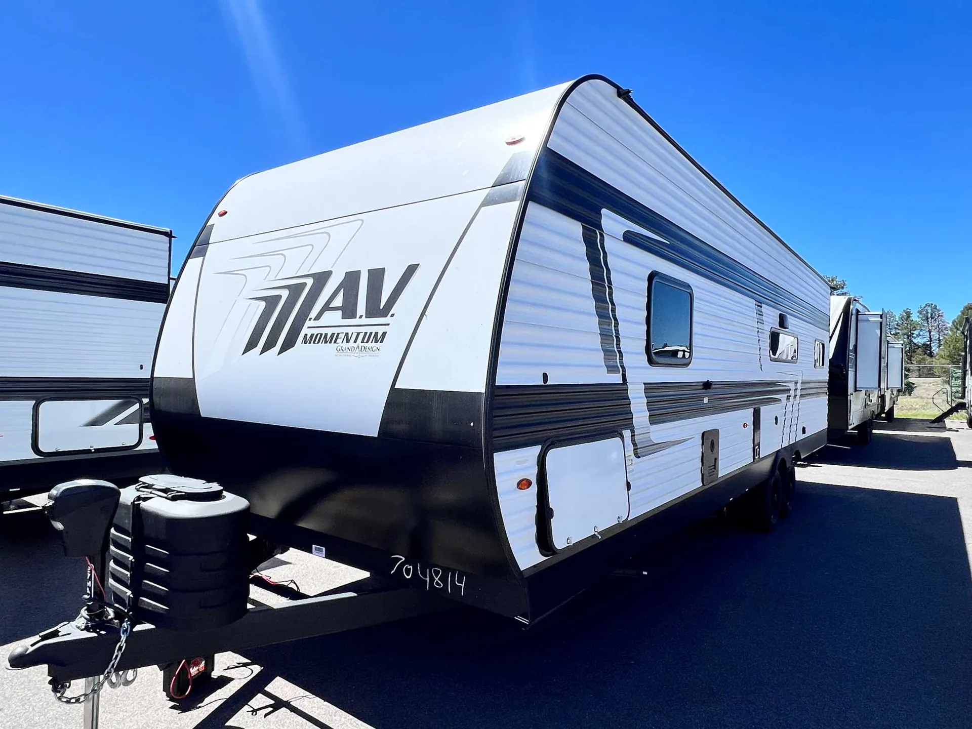 2026 Grand Design Momentum MAV 27MAV - Photo 2