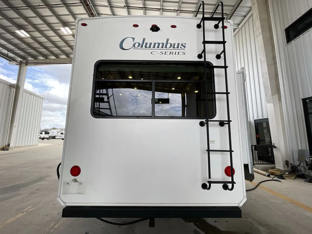 2022 Palomino Columbus 382FB dealer photo 5 from Blue Compass RV