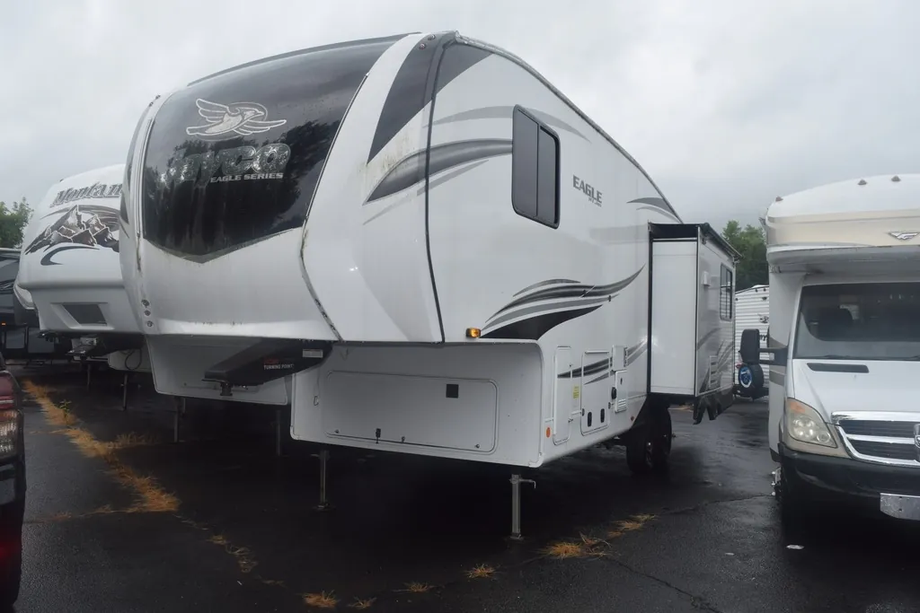 2023 Jayco Eagle HT 27RL - Photo 3