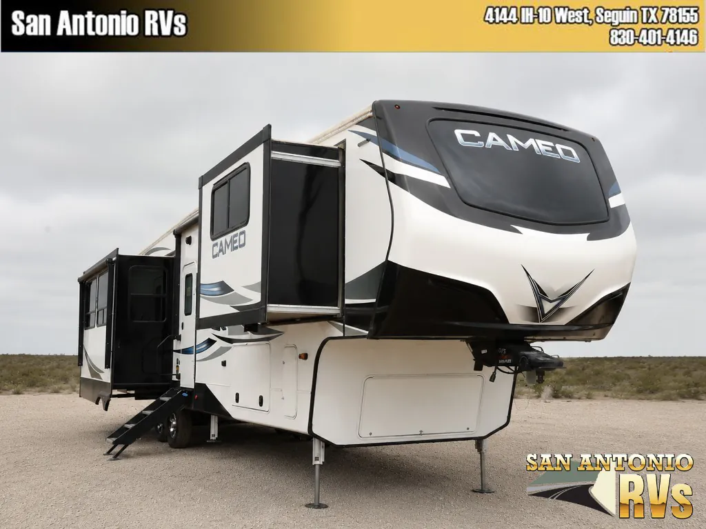 2023 CrossRoads Cameo 3701RL - Photo 2