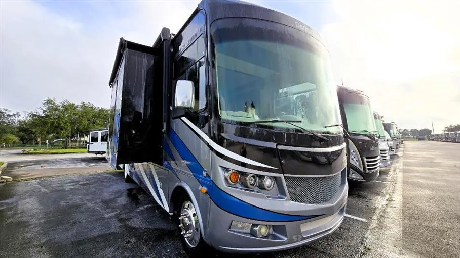 2019 Forest River Georgetown XL 378TS