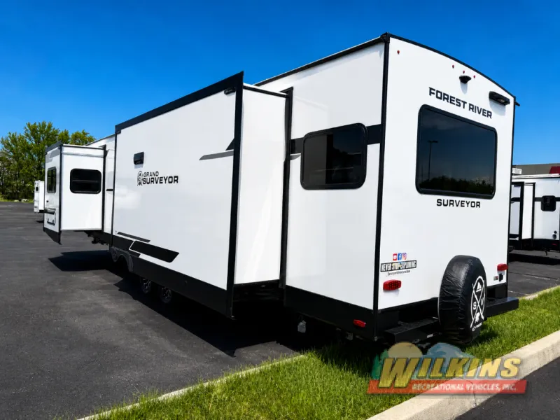 2026 Forest River Grand Surveyor 305RLBS - Photo 4
