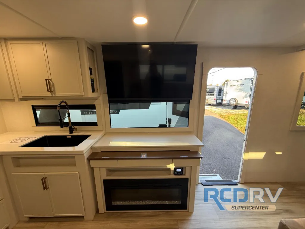 2027 Brinkley Model I 290, Photos photo 10