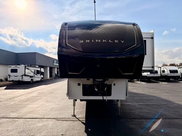 2026 Brinkley Model Z 3610, Exterior photo 6