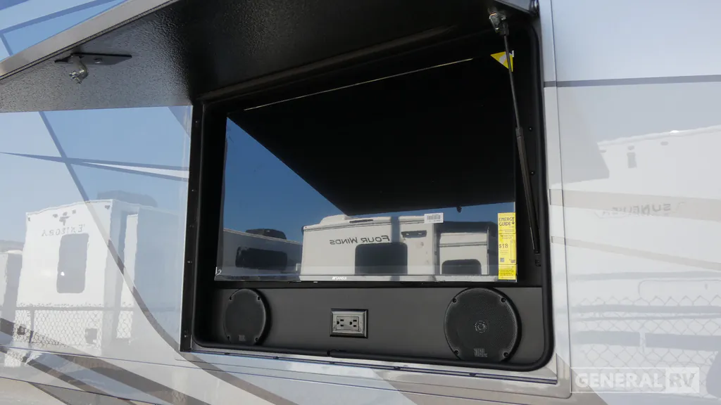 2027 Entegra Coach Vision XL 36C, Photos photo 41