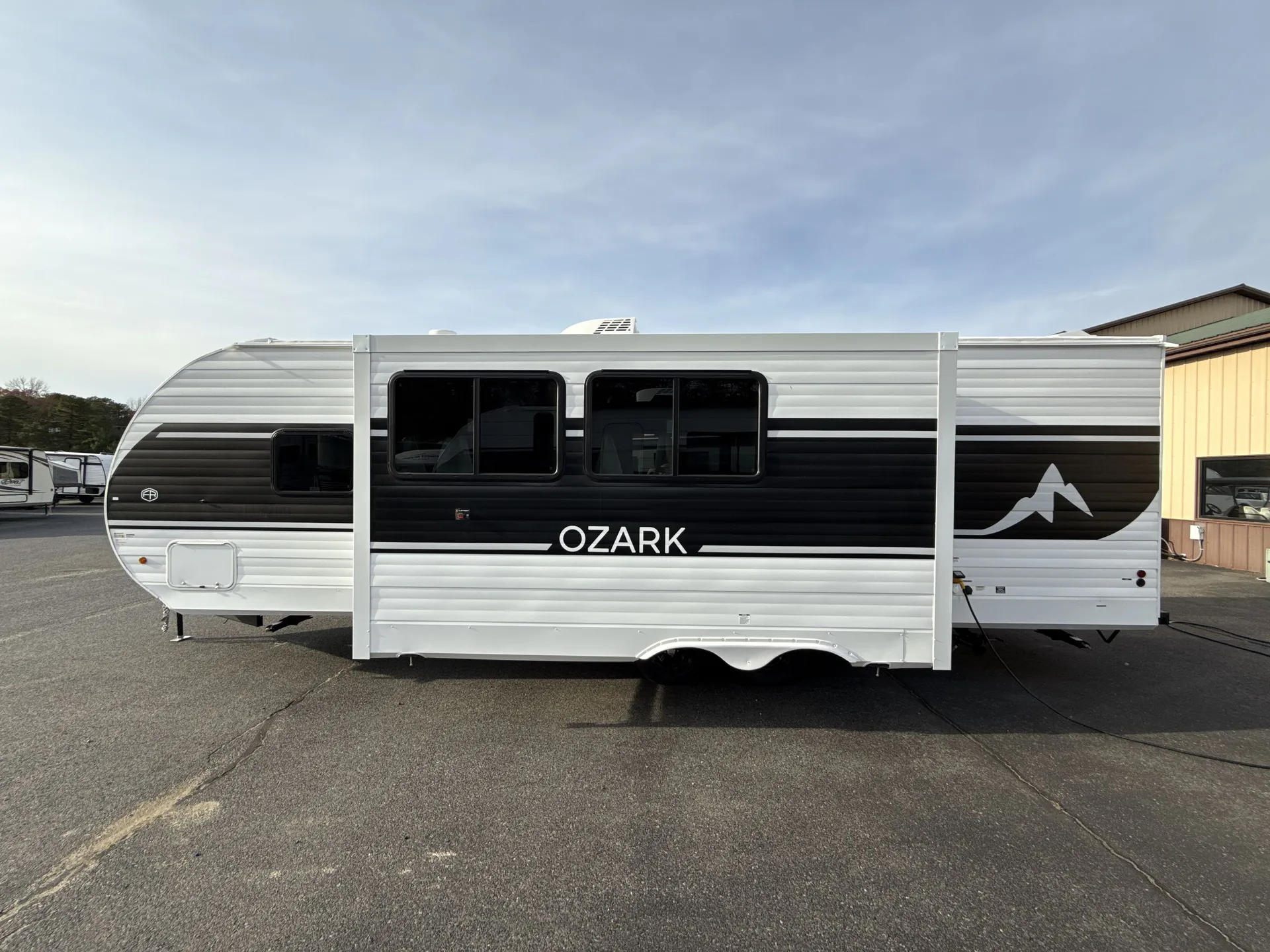 2026 Forest River Ozark 2690BHK — off campside
