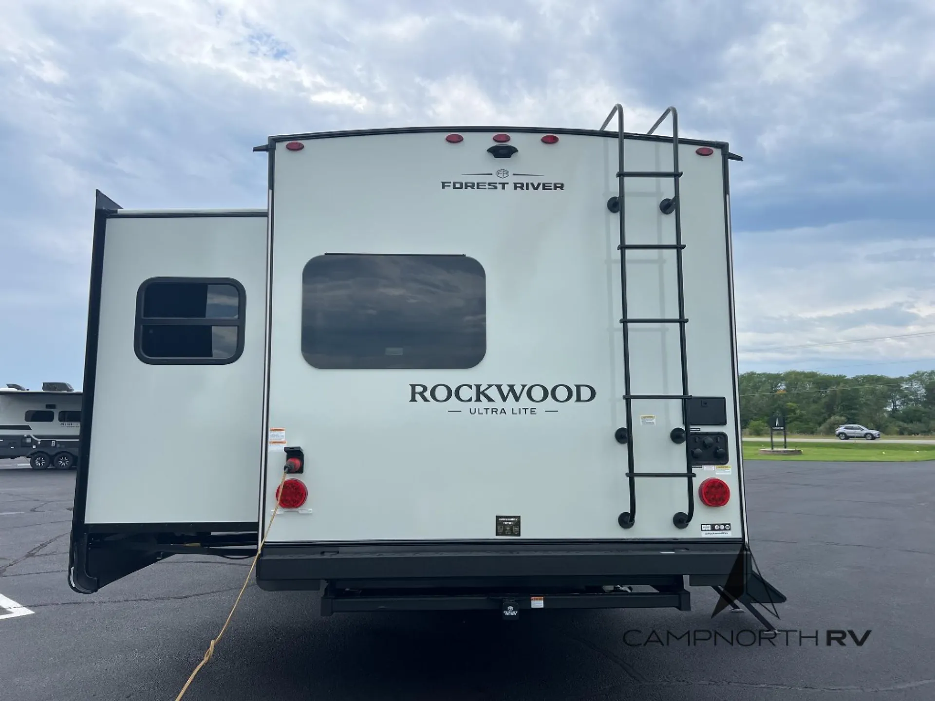 2027 Forest River Rockwood Ultra Lite 2608BS — Photo 7