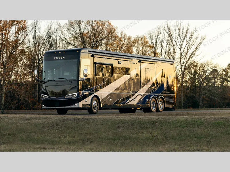 2027 Tiffin Bob Tiffin Limited Edition Bus 45BTP - Main photo